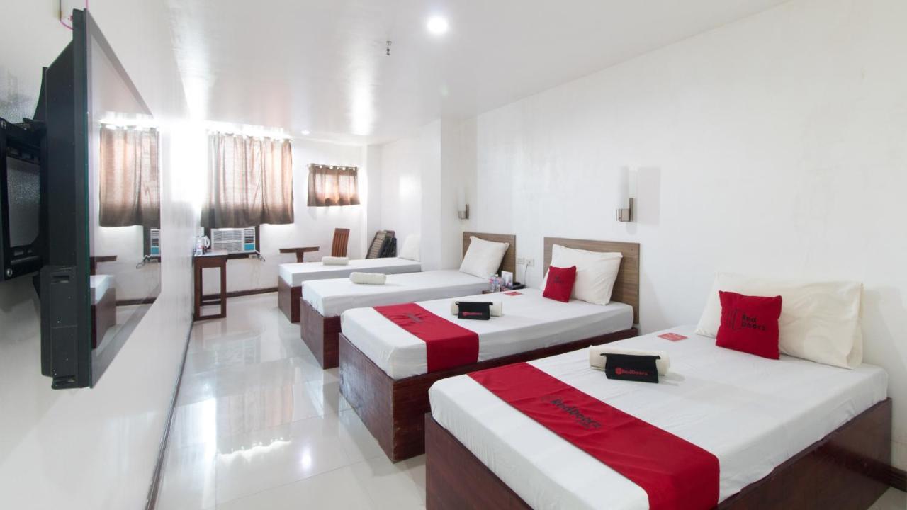 Reddoorz Plus Near Vigan City Commercial Center Exterior foto