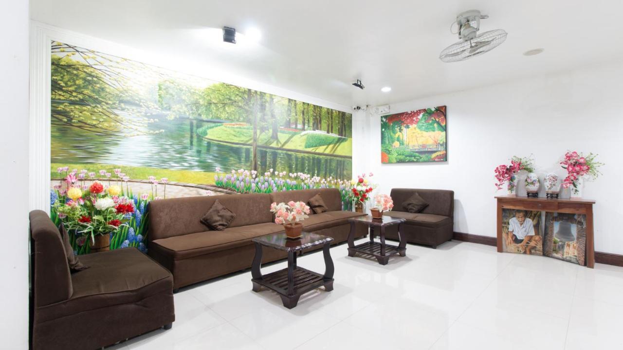 Reddoorz Plus Near Vigan City Commercial Center Exterior foto